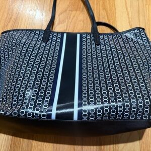 Tory Burch Gemini Link Tote in black